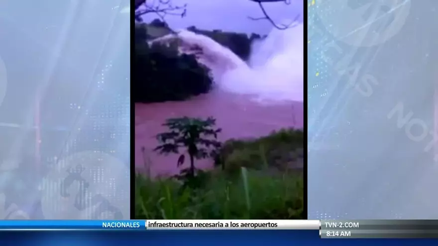 Deslizamiento de tierra en Chiriquí y Veraguas obstruye vía Interamericana