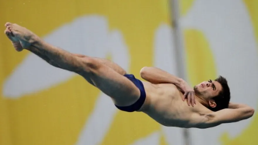 Mexicano García peleará últimas medallas en clavados