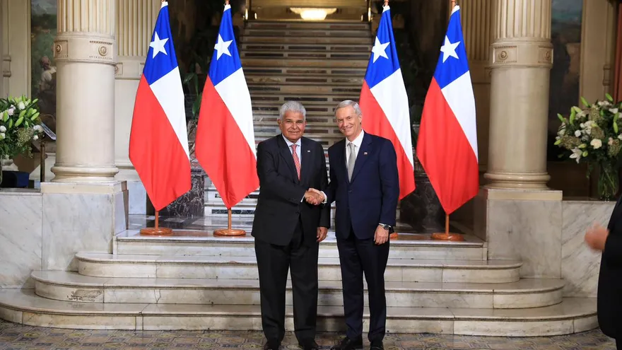 El presidente de Panamá, José Raúl Mulino y el mandatario chileno, José Antonio Kast.