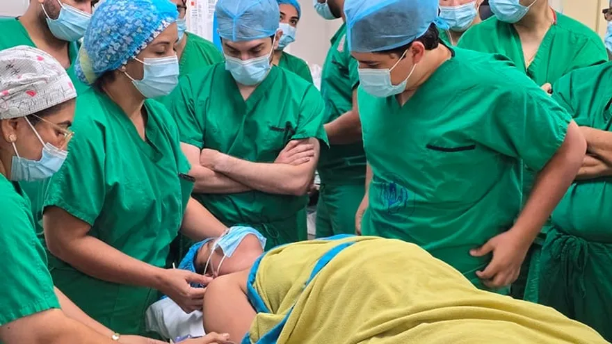 Panama hospital performs first microwave tumor ablations in Azuero region