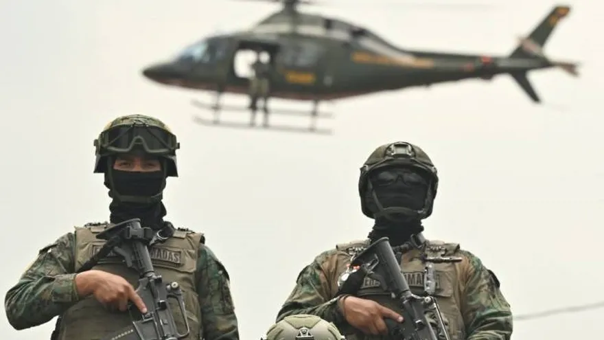 Fuerzas de Ecuador en combate las organizaciones de narcotráfico.