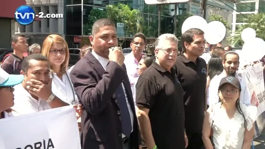 Cadena humana contra la trata de personas