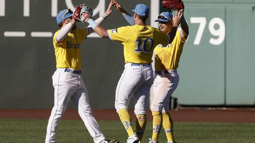 Boston y Toronto caminan hacia los playoffs de la Liga Americana