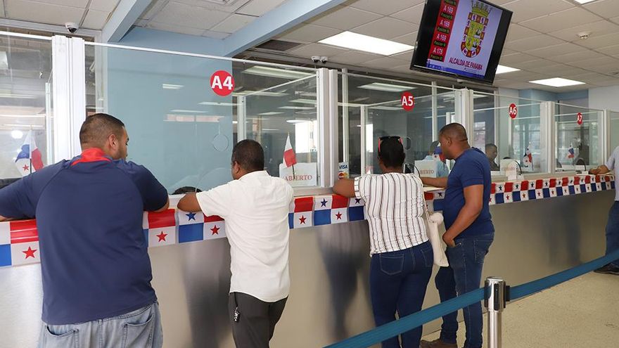 Alcaldía de Panamá explica trámites en línea para renovar placas vehiculares