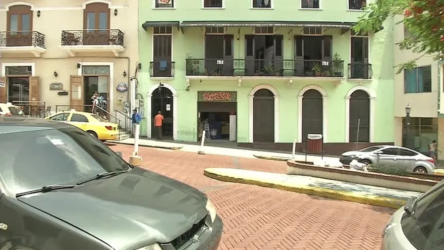 Insólito: Joven no pudo hospedarse en hostal por ser panameño