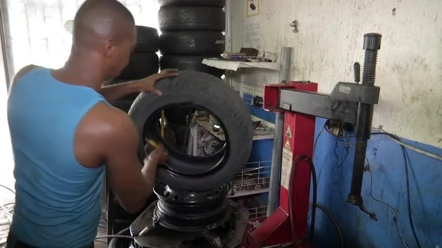 Los millones que genera la compra y venta de llantas usadas