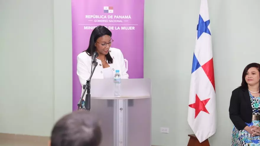 Niurka Palacio, ministra de la Mujer