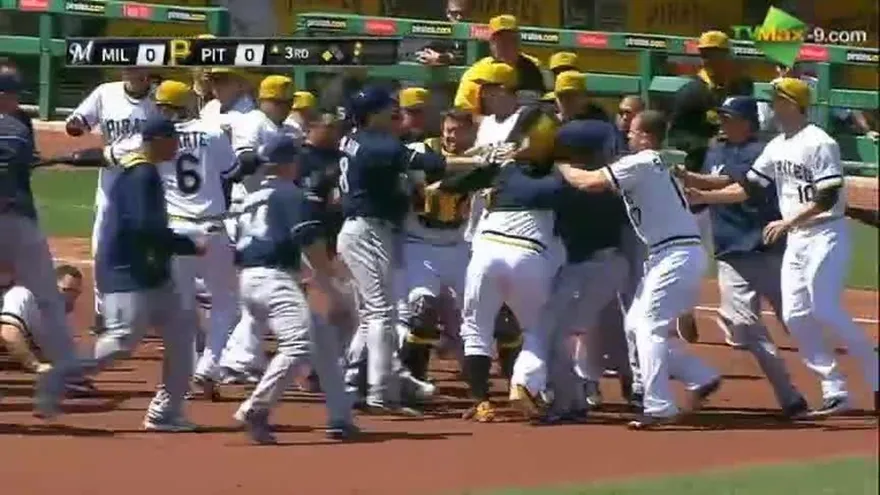 MLB: Pelea entre Piratas y Cerveceros