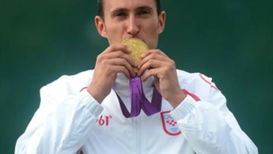 Cernogoraz consigue oro en desempate