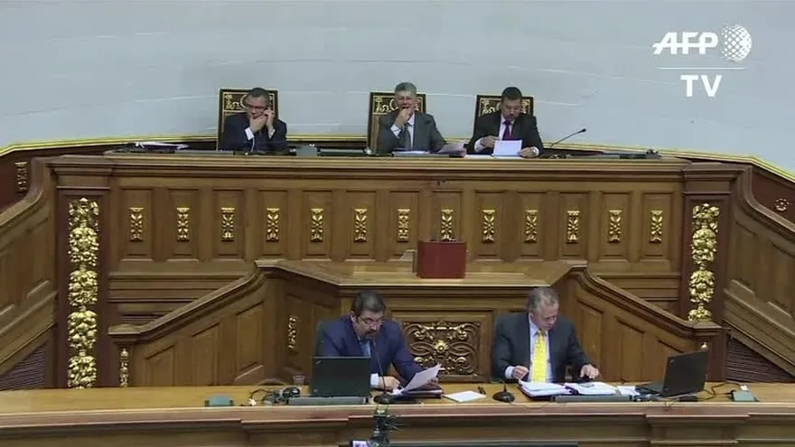 Chavistas se tomaron la Asamblea de Venezuela