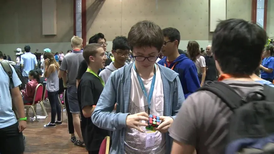 El popular cubo de Rubik tiene un nuevo campeón