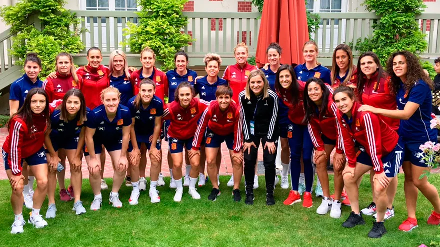Selección femenina de España trabaja el aspecto psicológico a dos días del debut