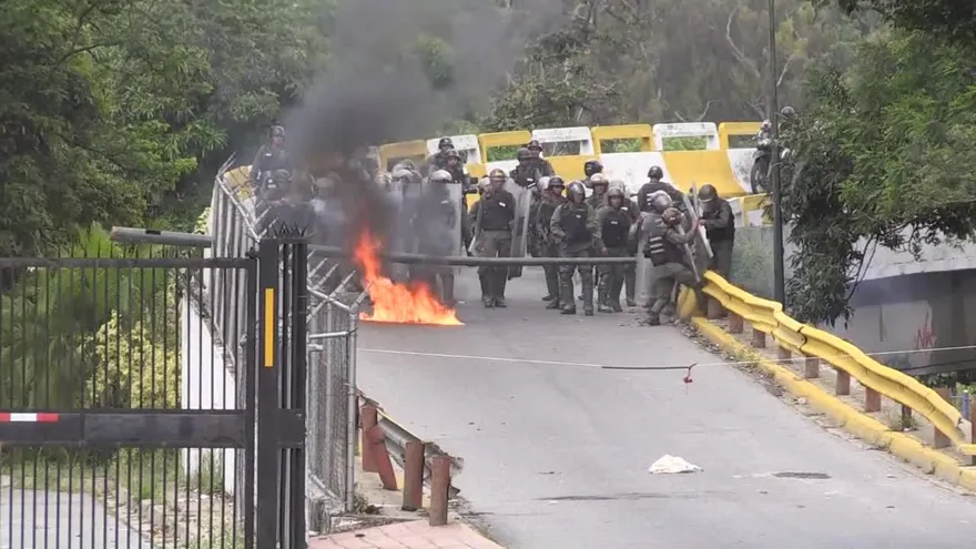 Tensión deja dos muertos y decenas de heridos en Venezuela