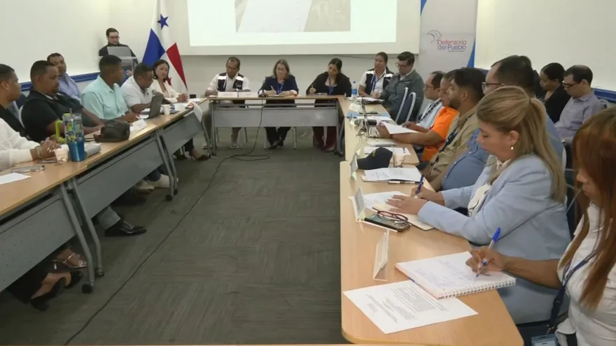 Instalan mesa técnica para buscar solución a más de 500 familias de Valle de los Cerezos