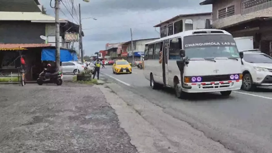 El servicio de transporte en la ruta Changuinola-David reanudó operaciones este miércoles 2 de julio.