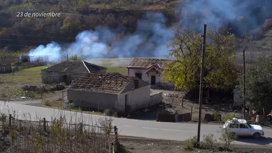 Azerbaiyán retoma el control de un segundo distrito limítrofe de Nagorno Karabaj