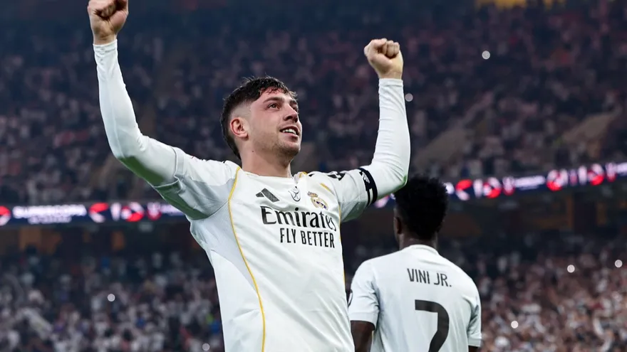 Fede Valverde celebra anotación en la Supercopa de España