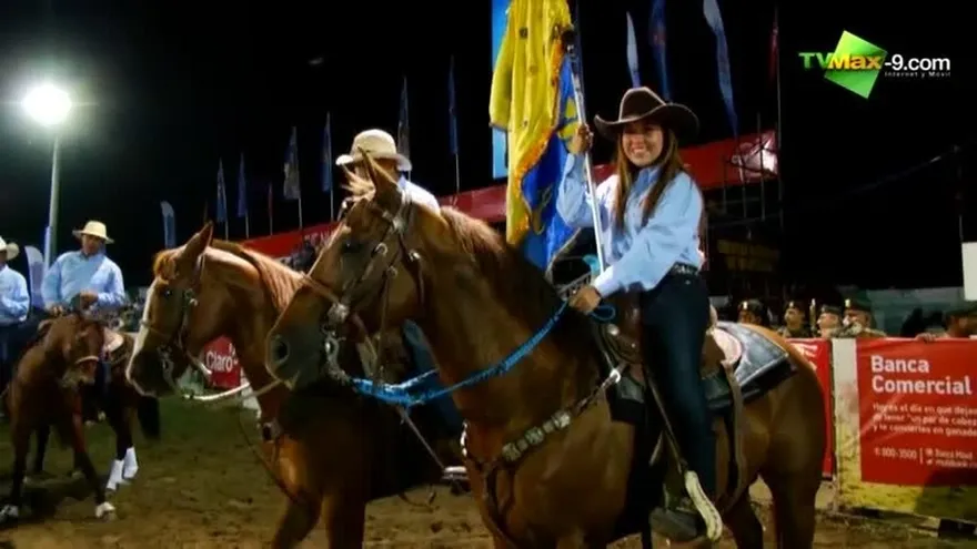 Da inicio el campeonato nacional de lazo