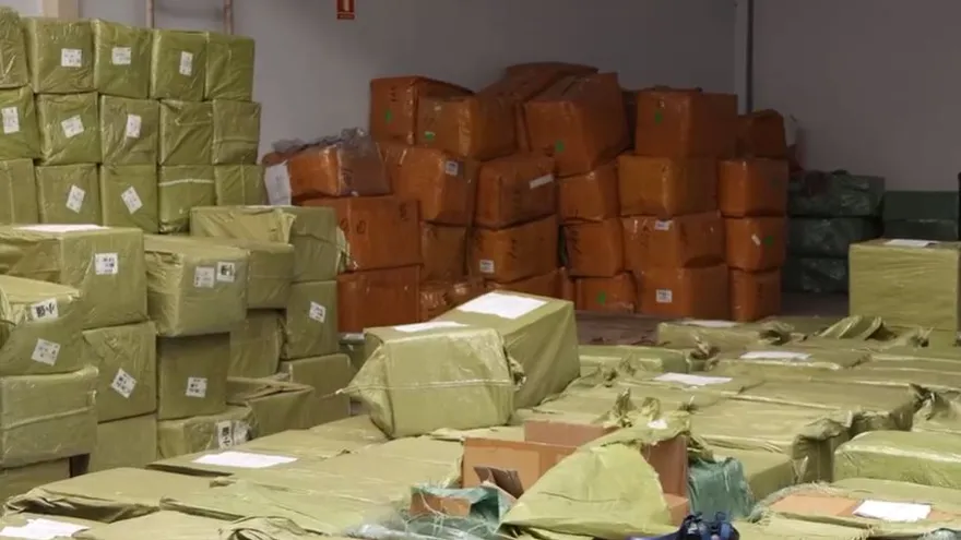 Parte de las pacas destruidas