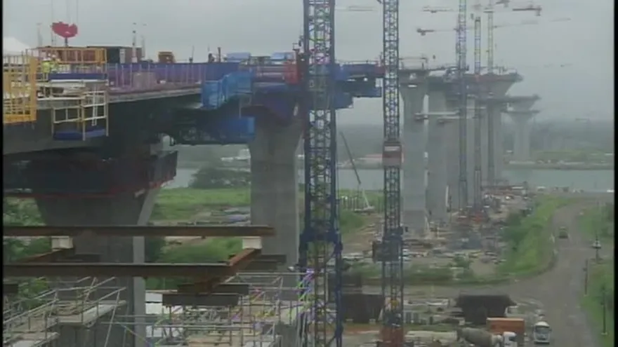 Tercer puente sobre el Canal tiene un 50% de avance