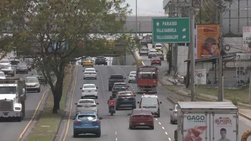 Conductores de plataformas digitales de transporte piden a la ATTT subsidio y alertan por inseguridad