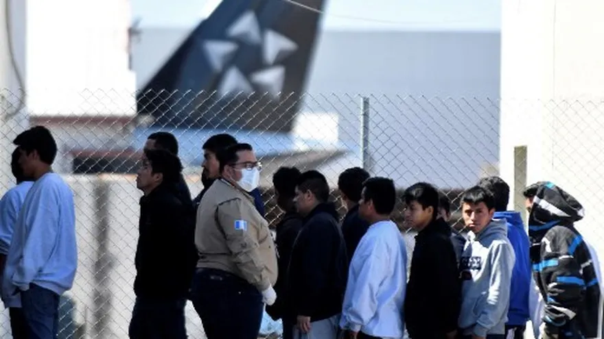 EEUU suspende arrestos de inmigrantes indocumentados ante crisis sanitaria