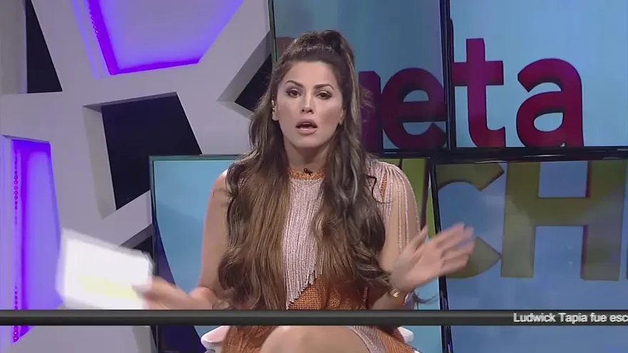 K4G llama acomplejados a los que quieren mejorar su calvicie