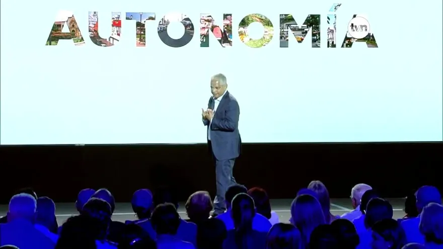 Blandón presenta plan de gobierno