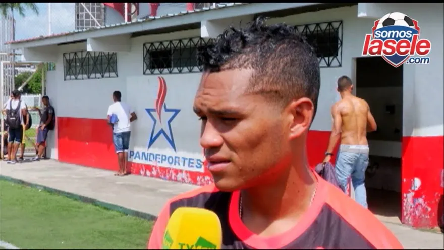Hablan Junior Torres y Rolando Blackburn jugadores del Chorrillo FC