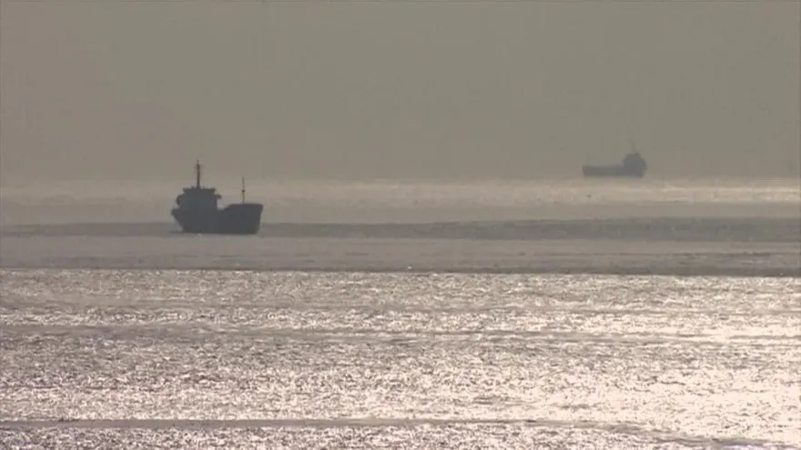 Pesquero ruso con 21 marinos desaparece en mar de Japón