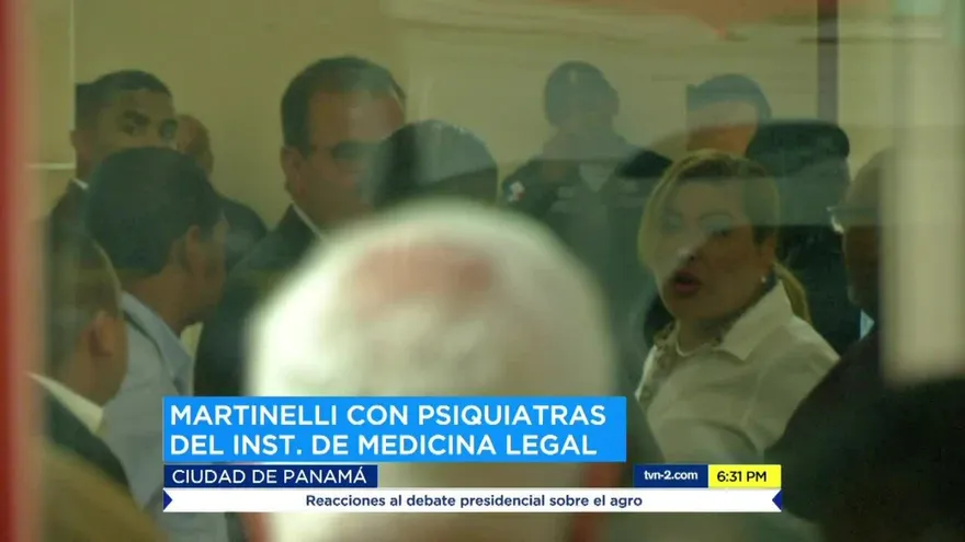 Evalúan a Ricardo Martinelli en Medicina Legal