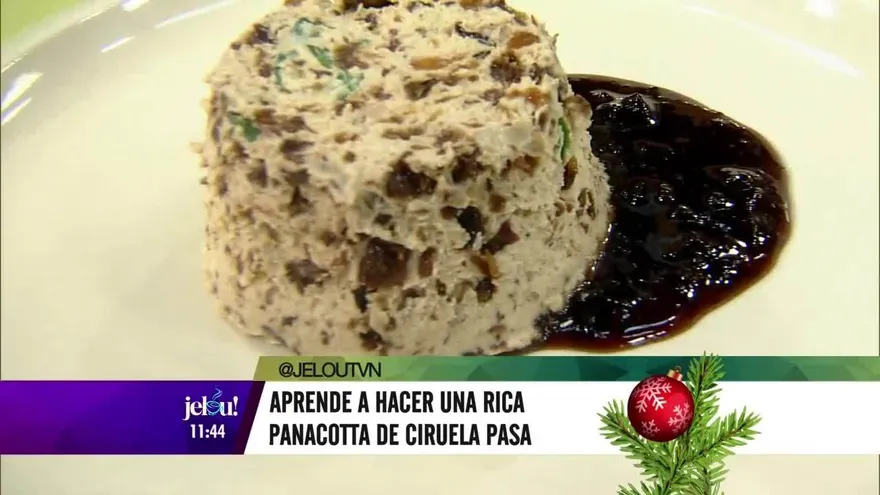 ¡Disfruta de una panacotta de ciruela especial que nos preparó Juan!