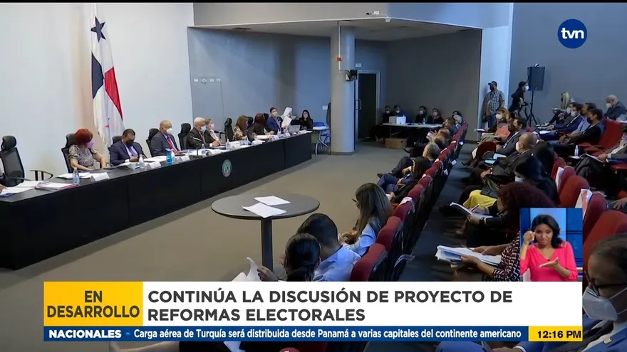 Continúa la discusión de las reformas electorales