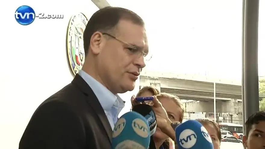 Fiscal González pide a Moncada que colabore