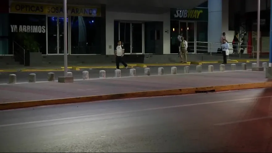 Peatones esperan beneficios con proyectos de acera en la capital