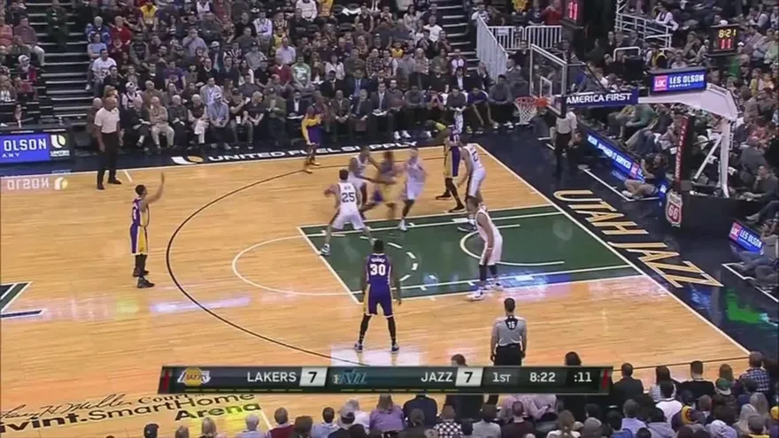 Los Lakers perdieron 109-82  ante los Jazz