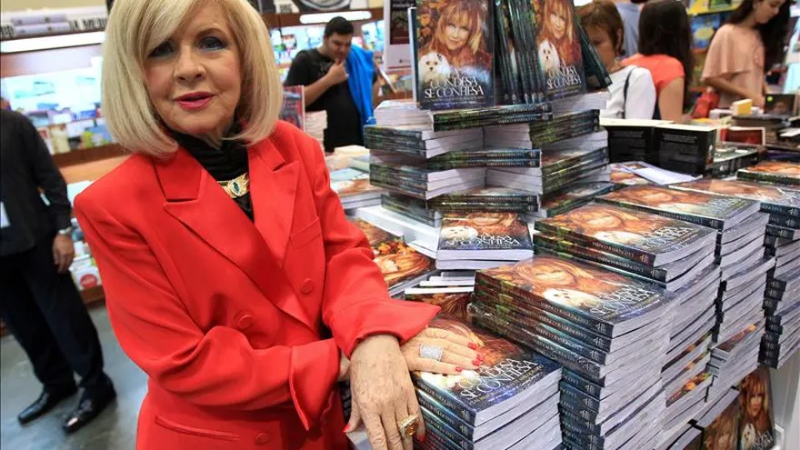 La vedette española Mayté Maldonado, ahora entregada a la fe católica y que tuvo en los años 60 una fulgurante carrera como estrella del cabaret "El Sombrero" en Panamá