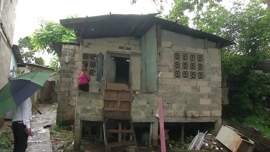 Familias en Viejo Veranillo llevan 15 días sin energía eléctrica
