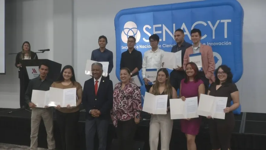 Panama awards 167 scholarships for science and technology studies
