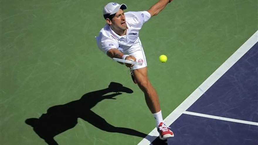 Djokovic e Ivanovic avanzan a las semifinales en Indian Wells