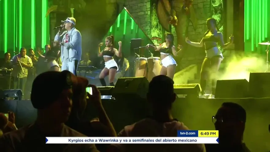 Artistas panameños listos para el carnaval en la Cinta Costera