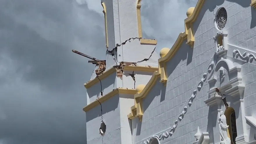 Especialista español evaluará campanario de la Catedral de Penonomé; piden conservar las piezas