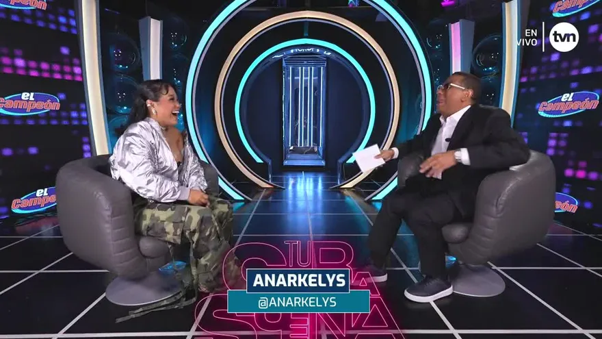 Anarkelys destila empoderamiento como Karol G