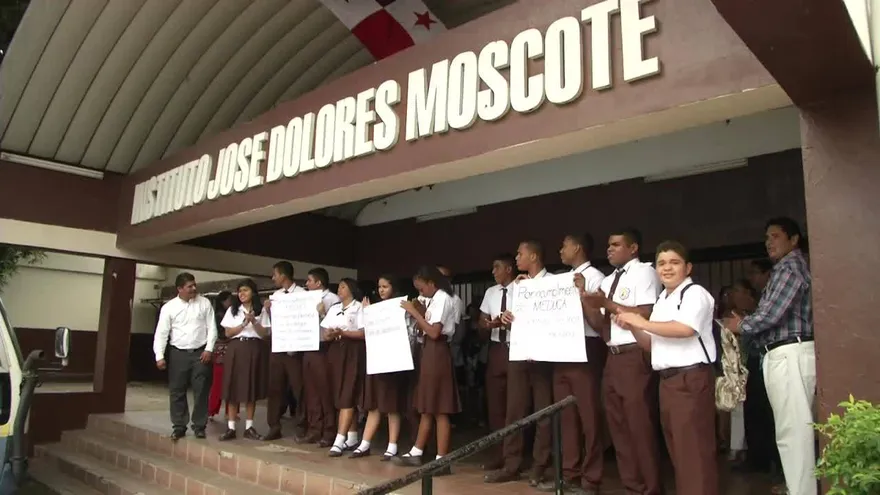 Paro en el Colegio José Dolores Moscote