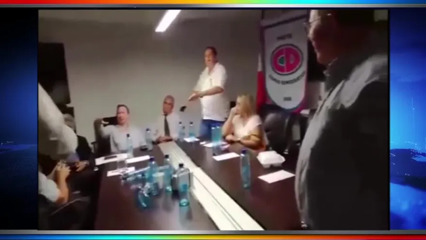 Disputas en la reunión de junta directiva del partido Cambio Democrático