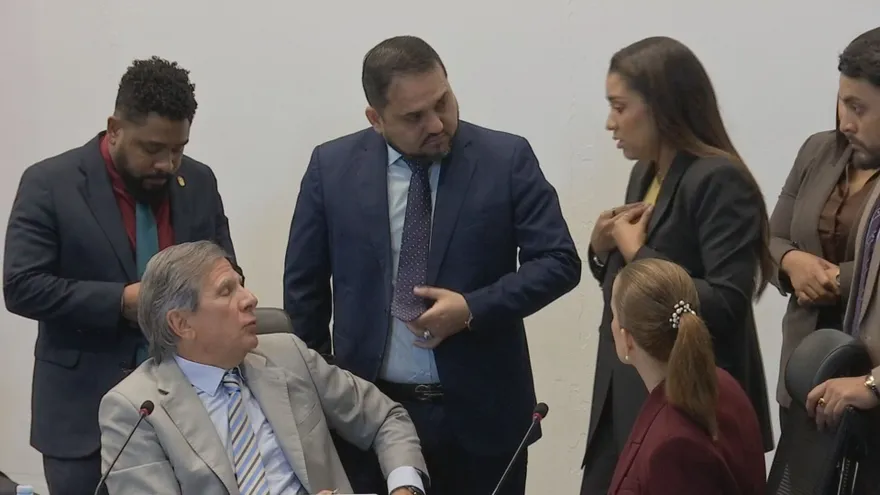 Comisión de Comercio: debate de reformas a la ley de energía continuará el próximo 29 de septiembre