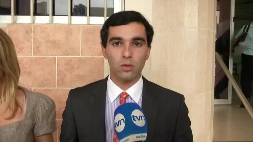 Familiares de Mulino hablan con Monseñor Ulloa