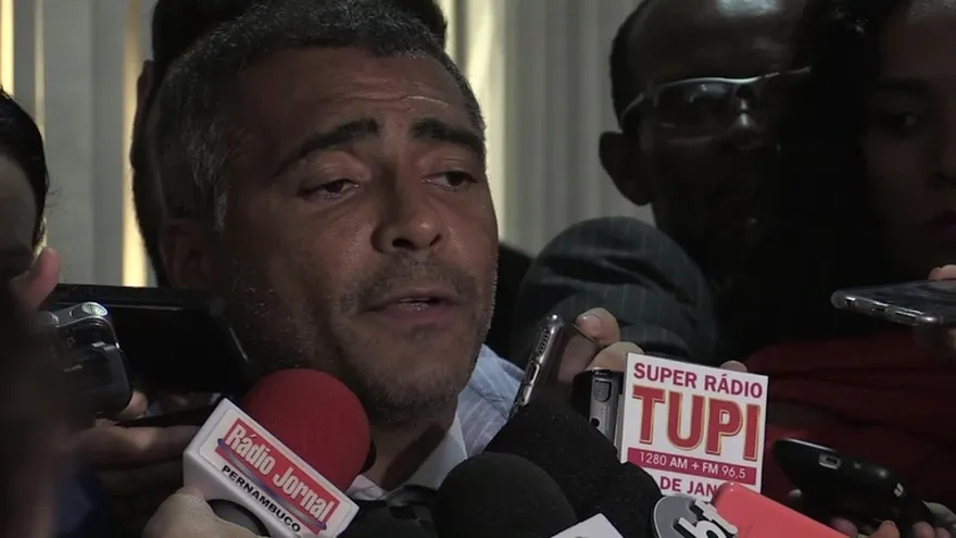 "Cualquiera es mejor que Blatter", según Romario