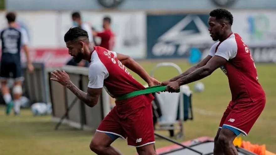 Aníbal Godoy junto a José Luis Rodríguez, figuras claves de la 'Sele'.