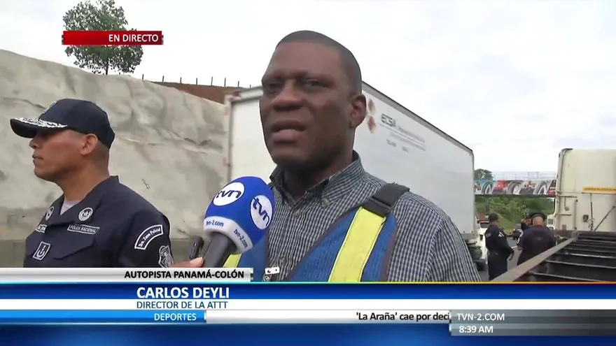 Retiran placas a los camioneros en Colón